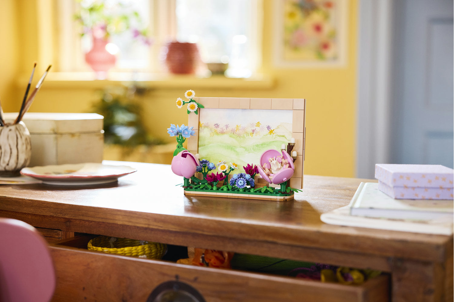 Cvetoči spomini: Polepšajte svoj dom z LEGO® okvirjem za fotografije!