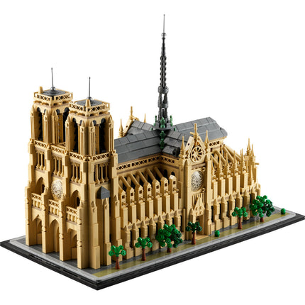 LEGO Architecture (21061)