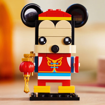 LEGO® BrickHeadz - Tavaszi fesztivál Mickey egér (40673)