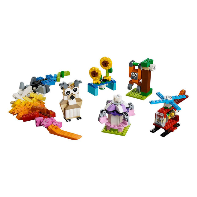 LEGO® Classic - Kockák és figurák (10712)