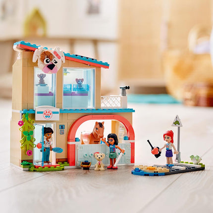 LEGO® Friends - Heartlake City állatklninika (41446)