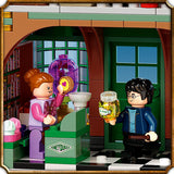 LEGO® Harry Potter™ - Látogatás Roxmorts™ faluban (76388)