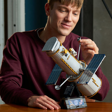 LEGO Icons (11382)
