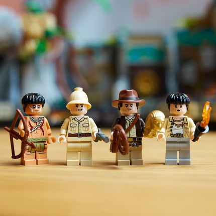 LEGO® Indiana Jones™ - Az Aranybálvány temploma (77015)