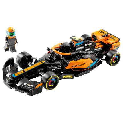 Dirkalni avtomobil 2023 McLaren Formula 1