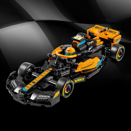 Dirkalni avtomobil 2023 McLaren Formula 1