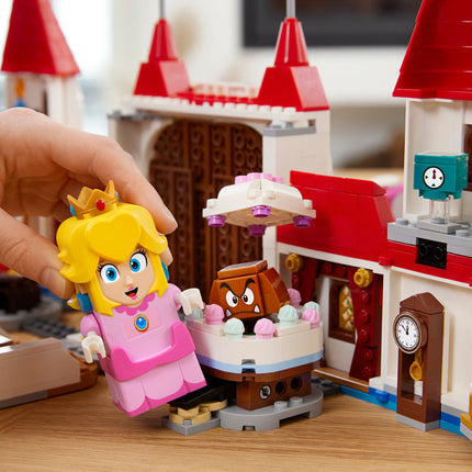 LEGO® Super Mario™ - Peach kastélya kiegészítő szett (71408)