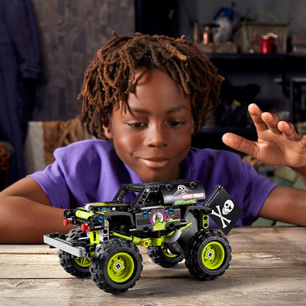 LEGO® Technic - Monster Jam® Grave Digger® (42118)