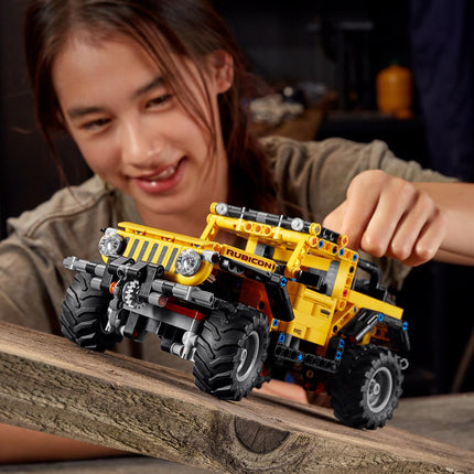 LEGO® Technic - Jeep® Wrangler (42122)