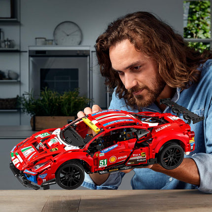 LEGO® Technic - Ferrari 488 GTE ""AF Corse #51""" (42125)