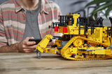 LEGO® Technic - Cat® D11 buldózer (42131)