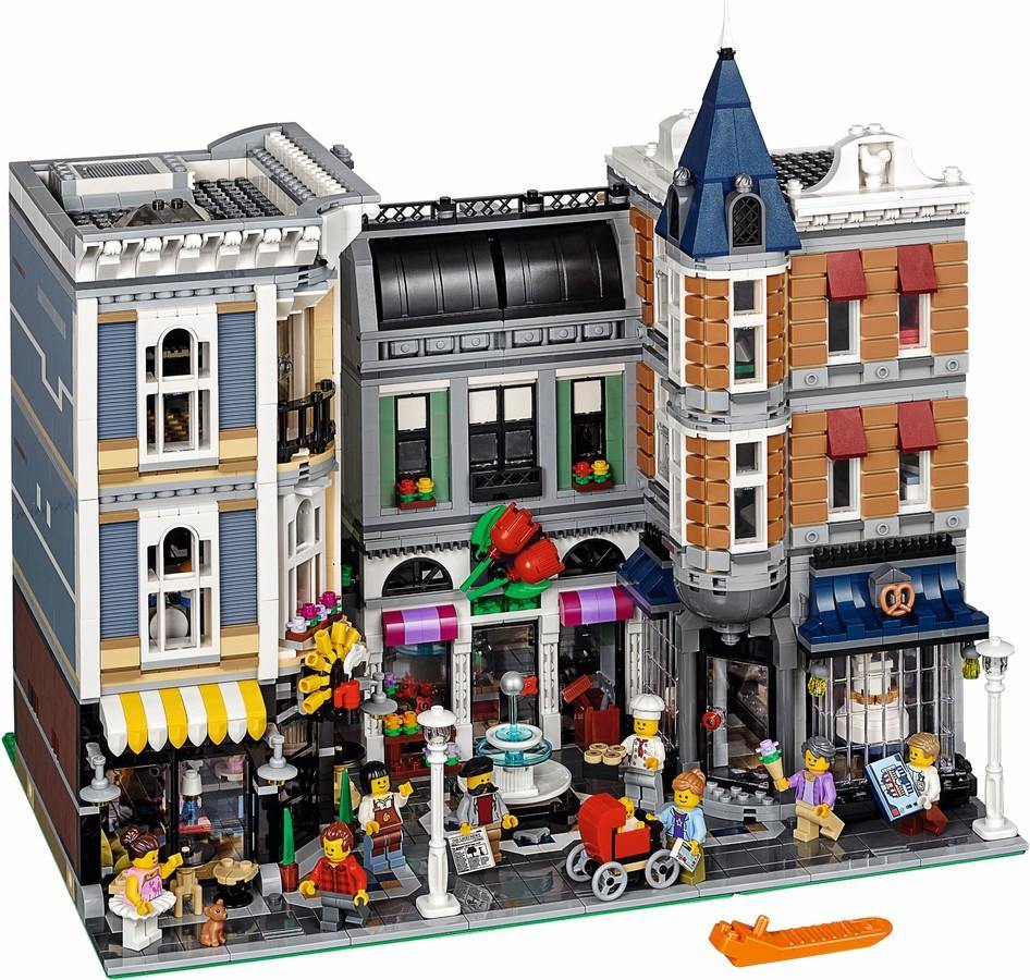 Glavni mestni trg - LEGO® Store Slovenija