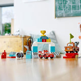 Dan za dirko Strele McQueena - LEGO® Store Slovenija