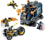 Spopad s tovornjakom Maščevalcev - LEGO® Store Slovenija